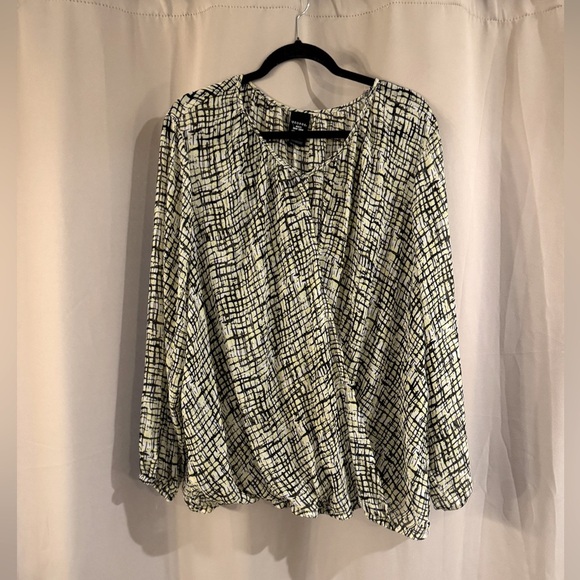 Women's George Black and Green  Patterned Blouse - Picture 1 of 5